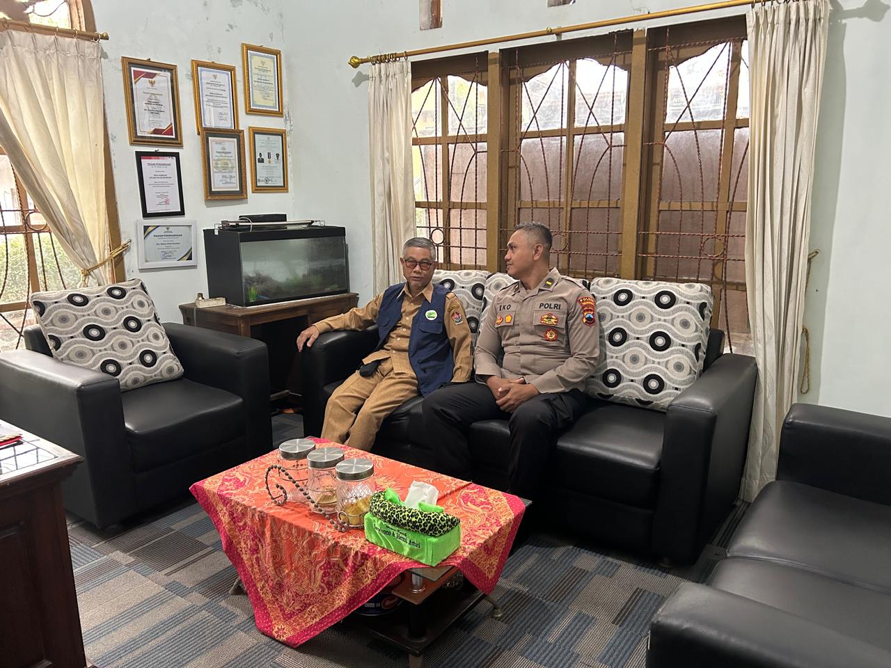 Gambar Berita