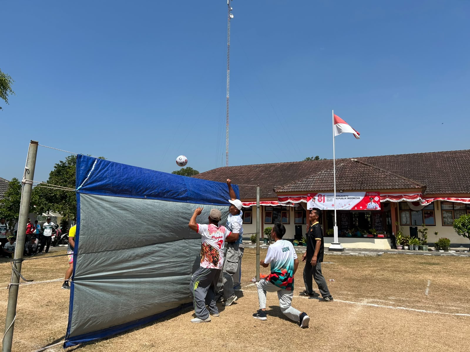 Gambar Berita