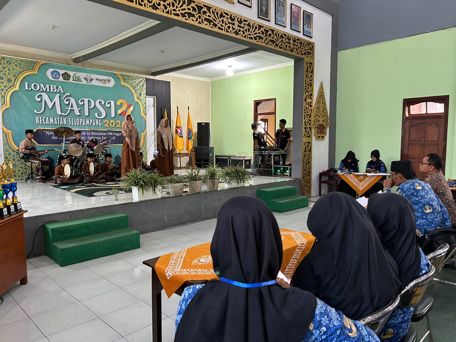 Gambar Berita