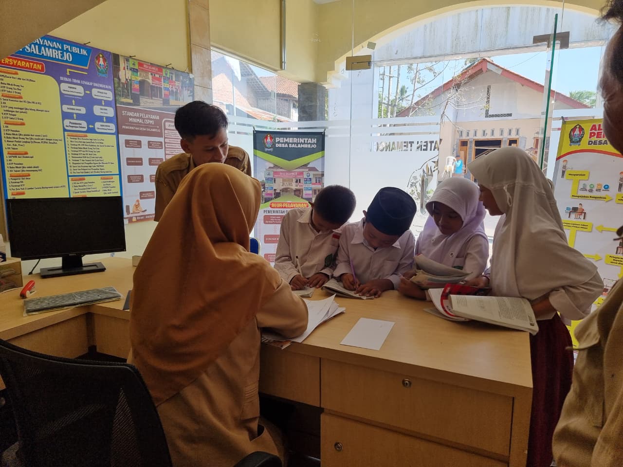Gambar Berita